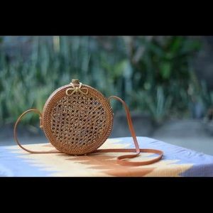 100% Handmade Indonesian Straw bag.